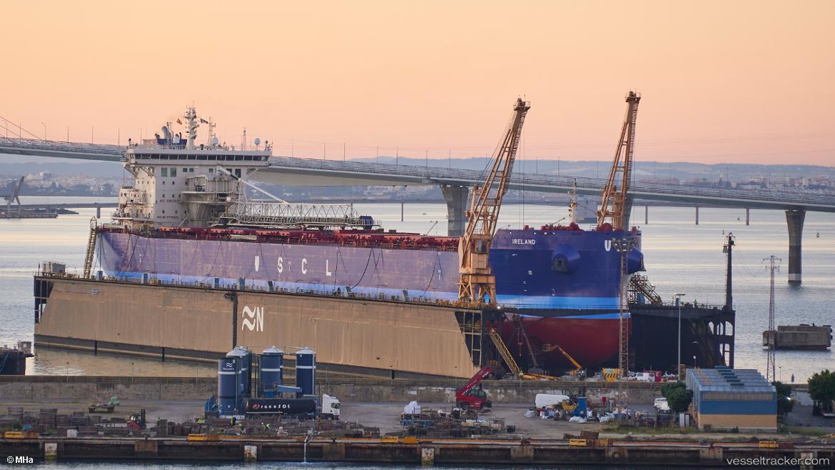 Ireland - Self Discharging Bulk Carrier vessel