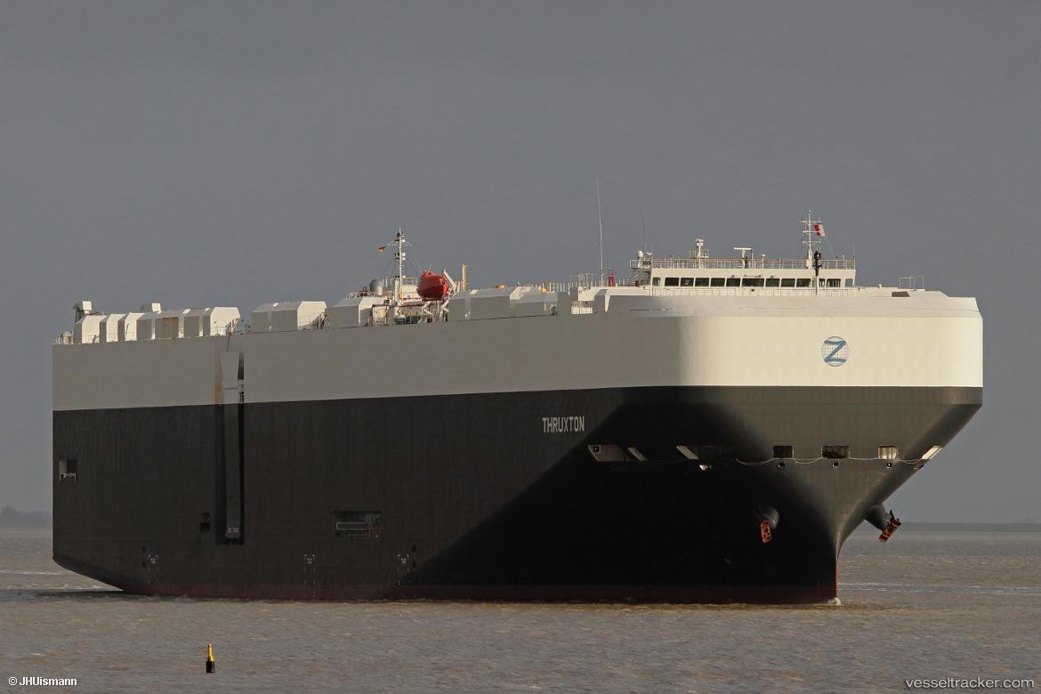 Thruxton - Vehicles Carrier vessel