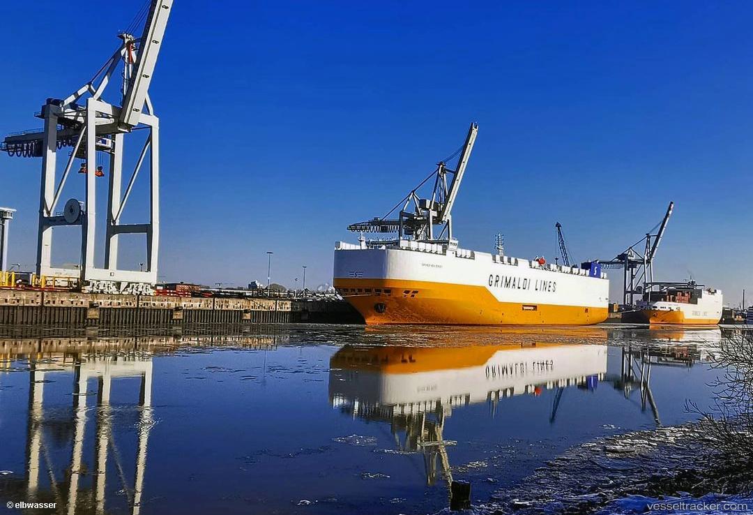 Grande-New-Jersey - Vehicles Carrier vessel