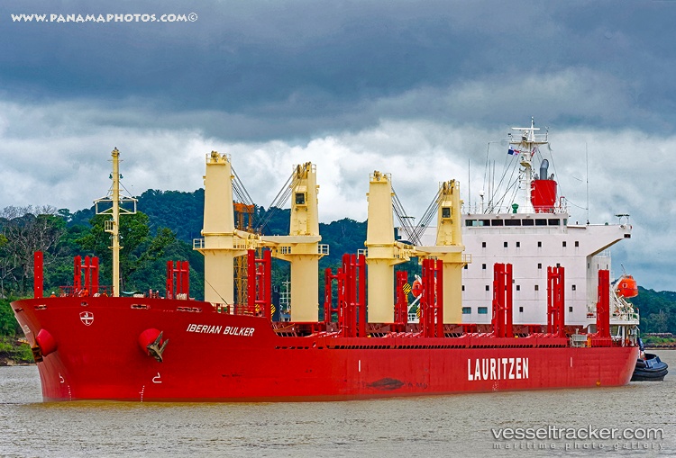 Iberian-Bulker - Bulk Carrier vessel