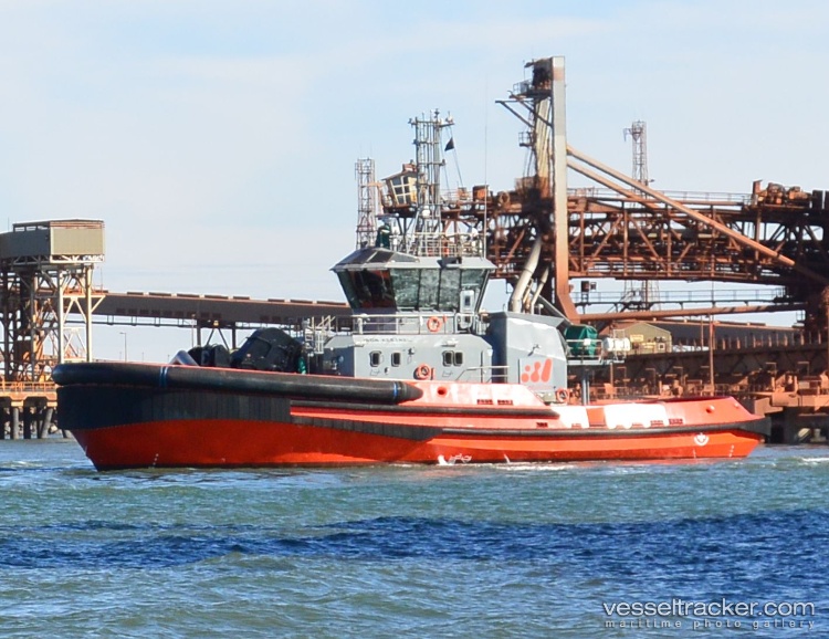 Iron-Kestrel - Tug vessel