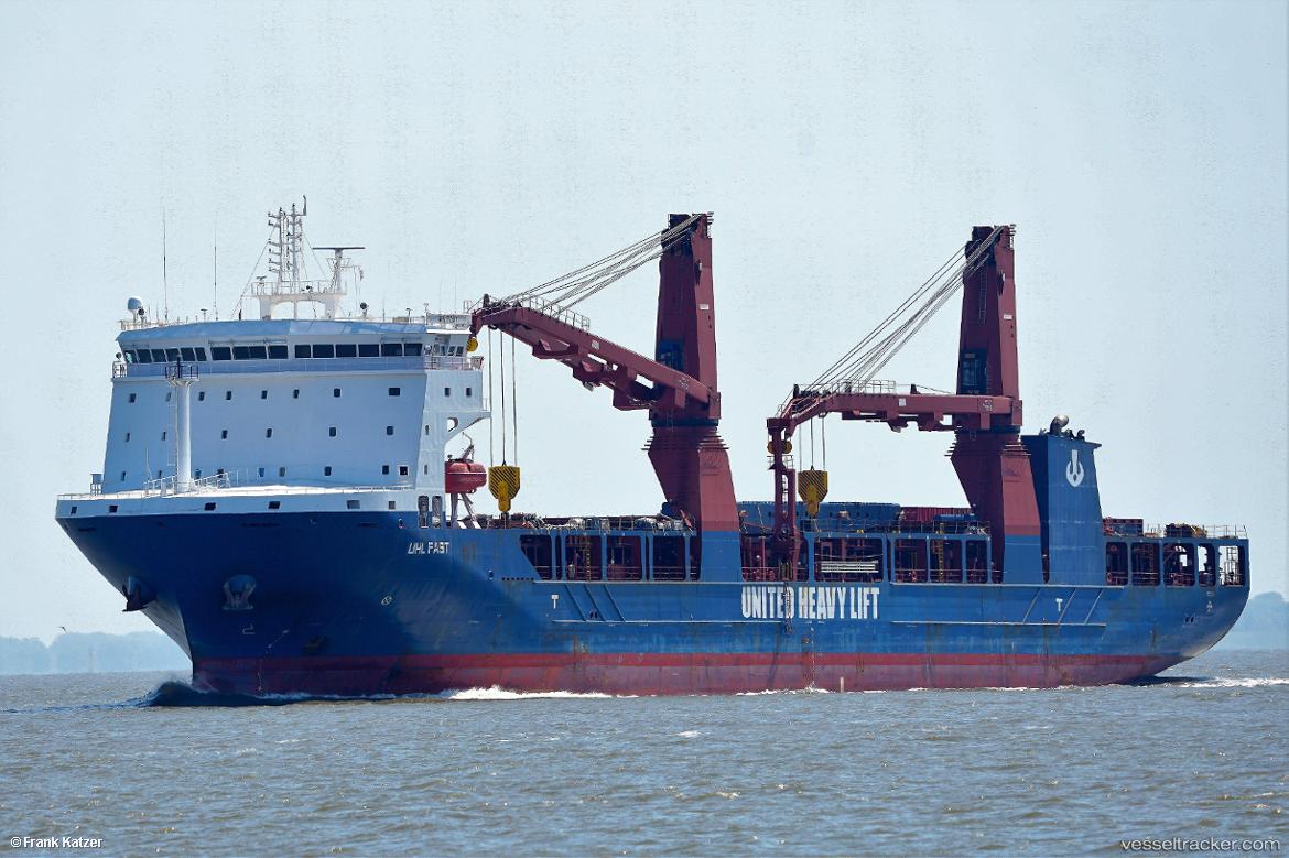 Uhl-Fast - Heavy Load Carrier vessel