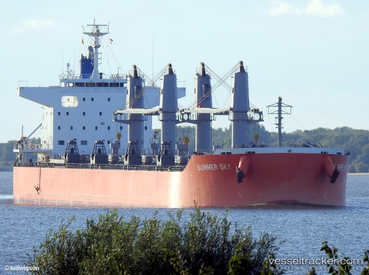 Summer-Sky - Bulk Carrier vessel