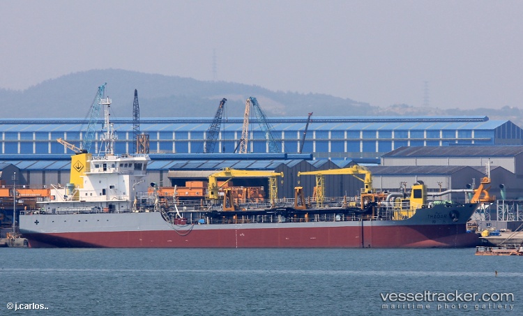 Thiqar - Hopper Dredger vessel