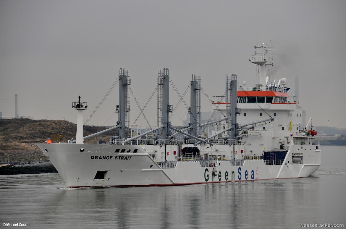 Orange-Strait - Refrigerated Cargo Ship