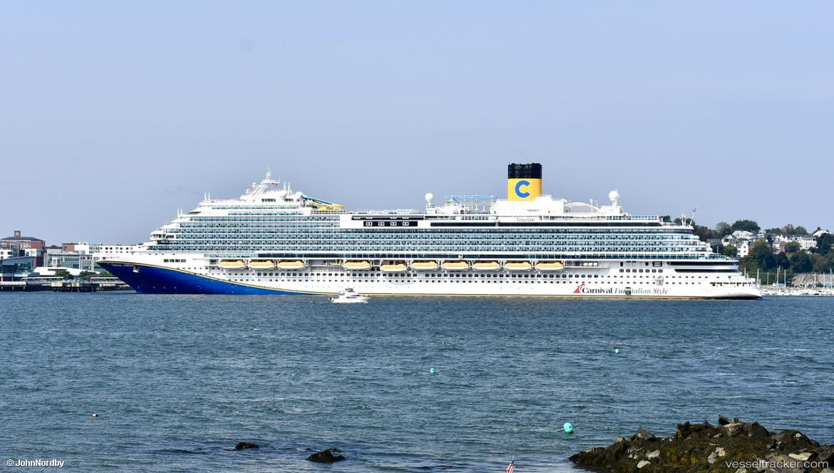 Carnival-Venezia - Cruise Ship vessel