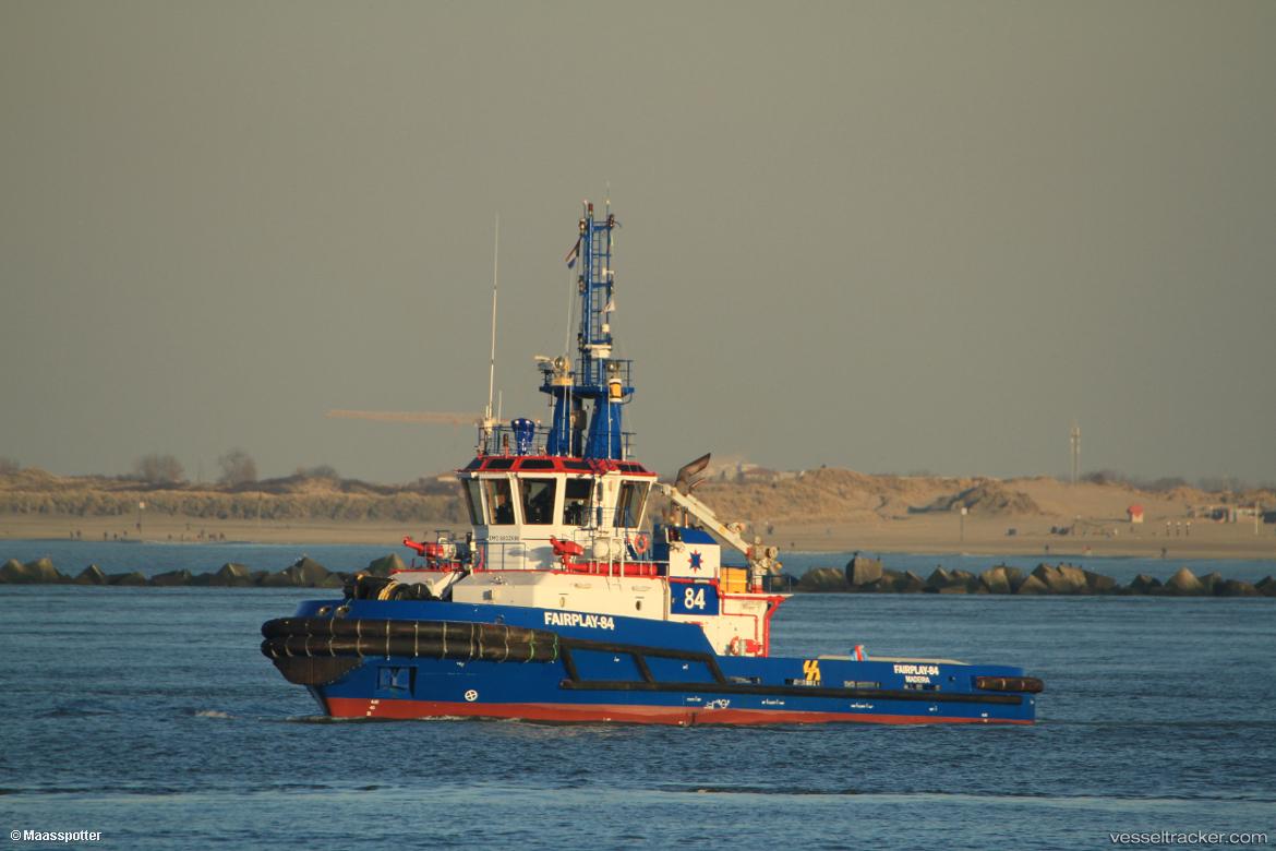Fairplay-84 - [tug.fire_fighting_tug] vessel