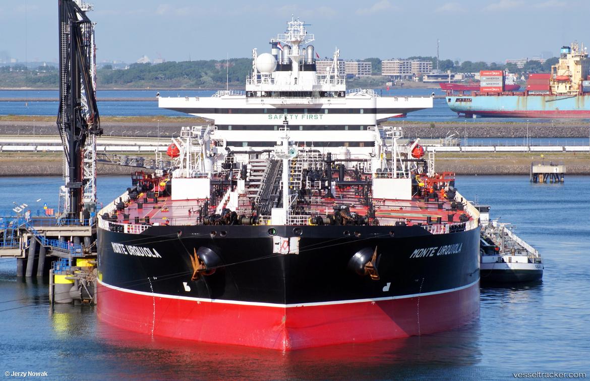 Monte-Urquiola - Crude Oil Tanker vessel