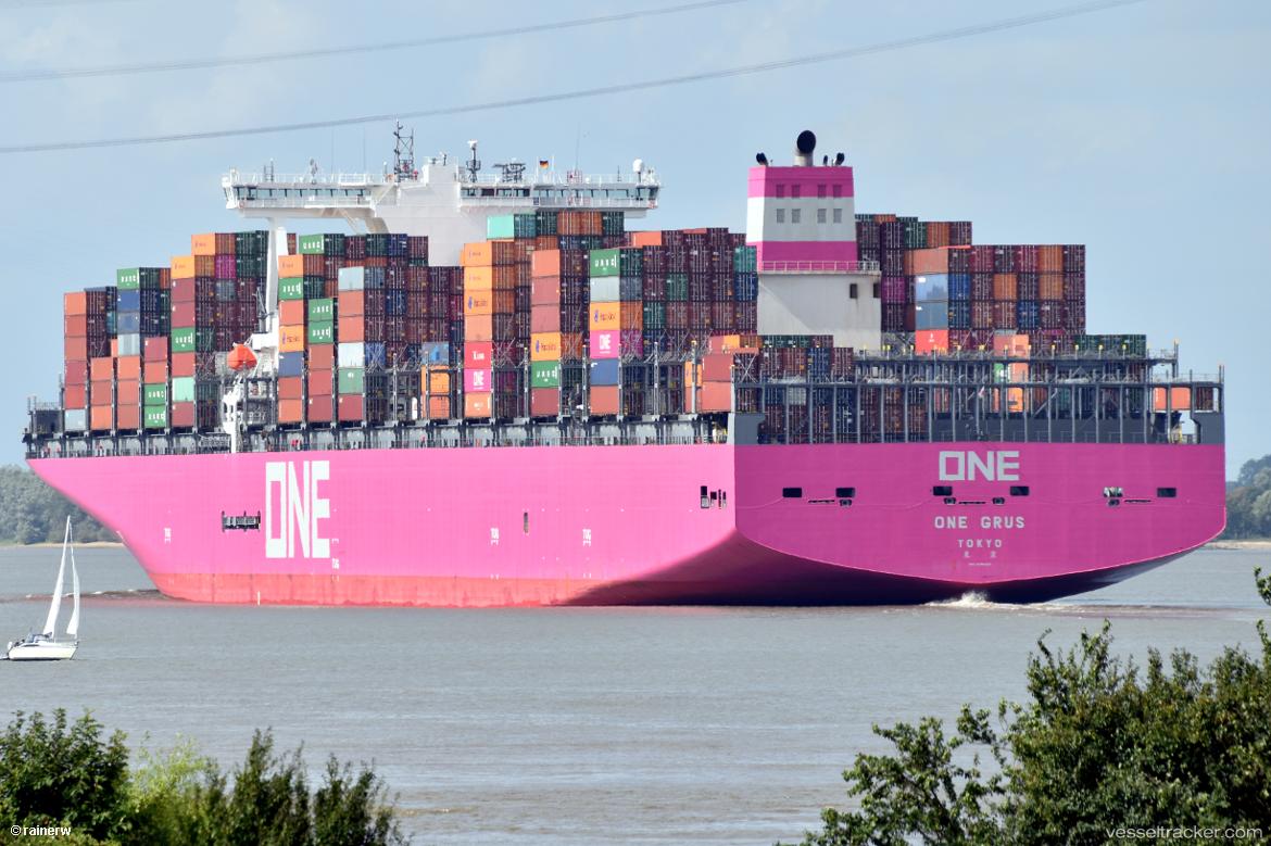 One-Grus - Container Ship