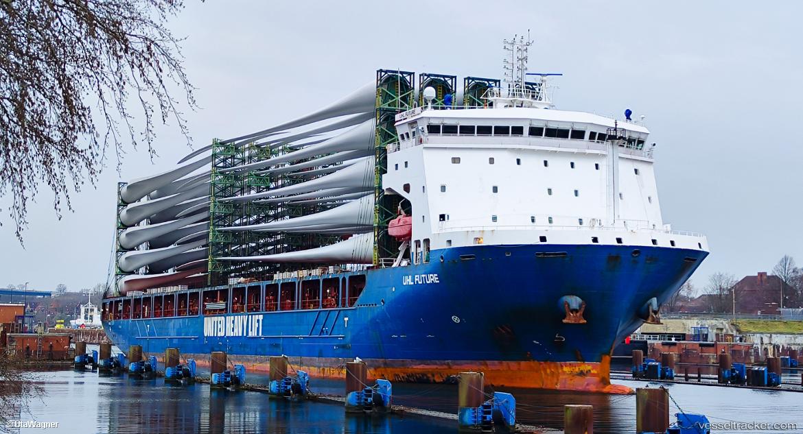 Uhl-Future - Heavy Load Carrier vessel