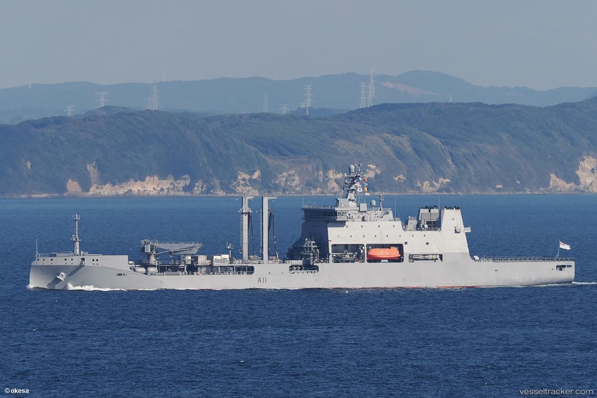 New-Zealand-Warship