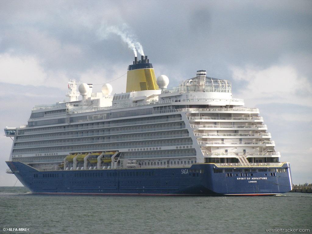 Spirit-Of-Adventure - Cruise Ship vessel