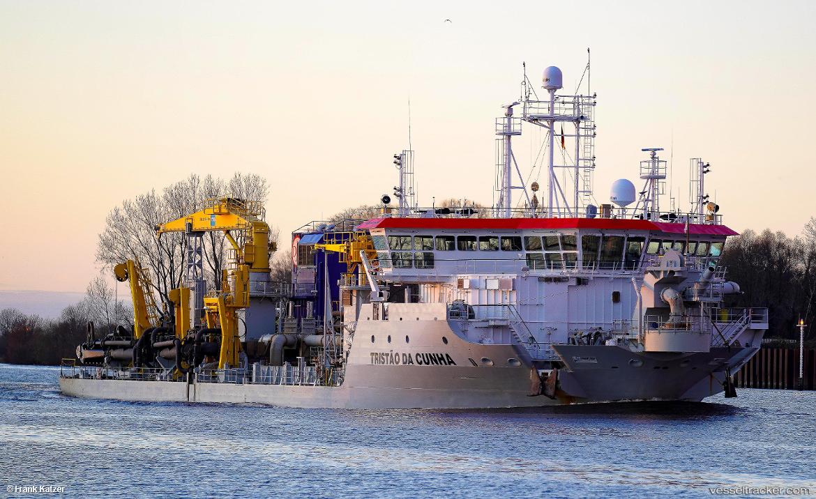 Tristao-Da-Cunha - Hopper Dredger vessel