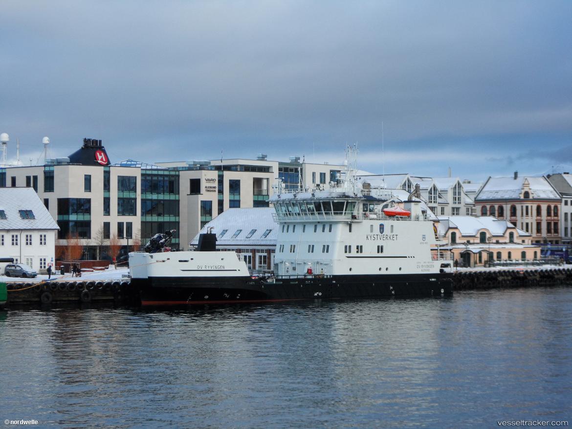 Ov-Ryvingen - Buoy Lighthouse Vessel vessel