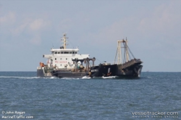 Vivo-Surya - Hopper Dredger vessel