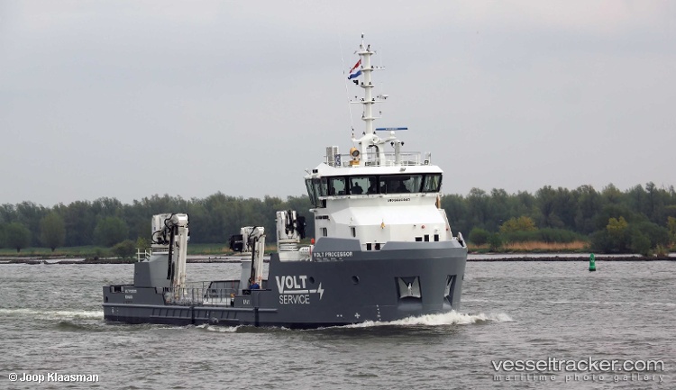 Fox-Processor - Utility Vessel vessel