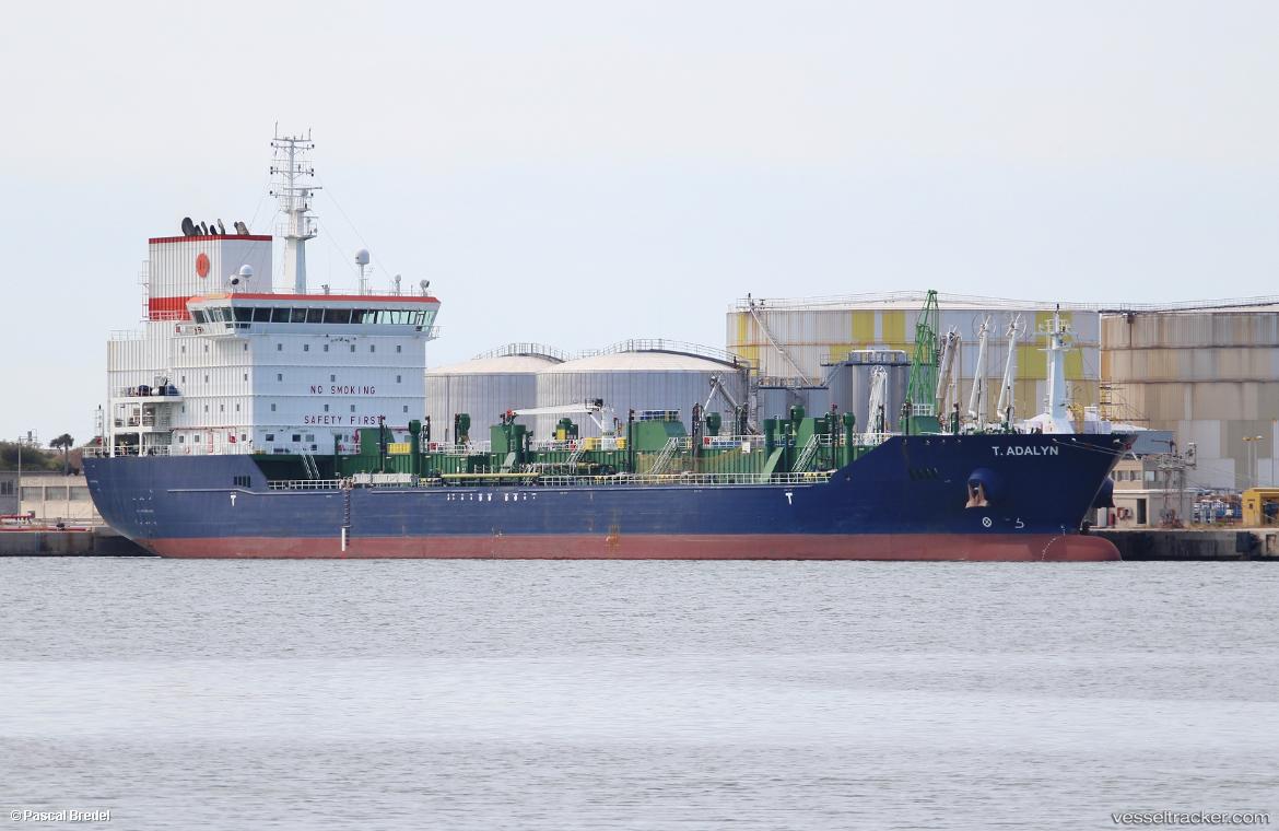T.adalyn - Oil Products Tanker vessel