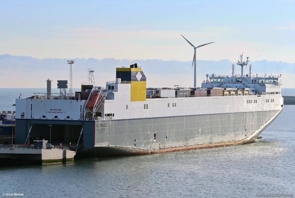 Hermine - Ro Ro Cargo Ship vessel