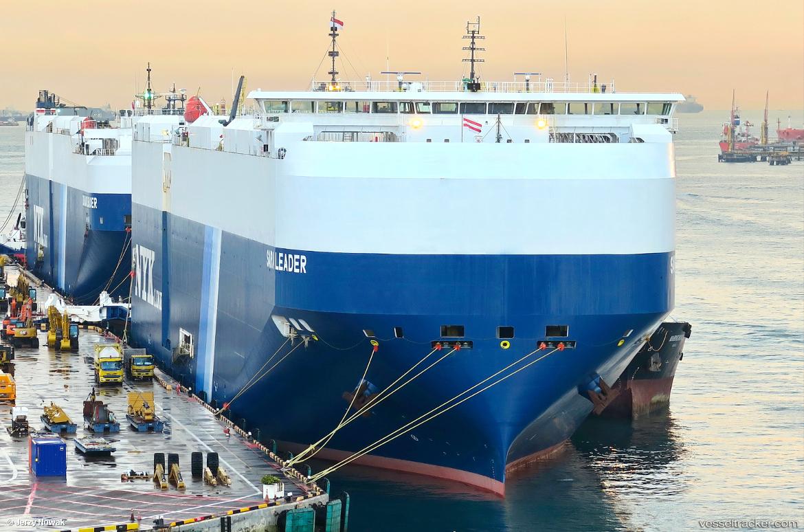 Sara-Leader - Vehicles Carrier vessel