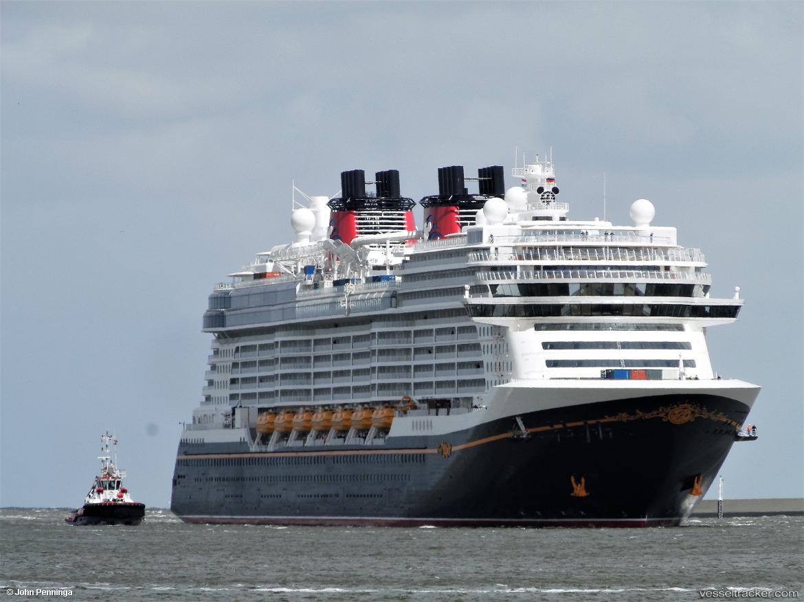 Disney-Wish - Cruise Ship vessel