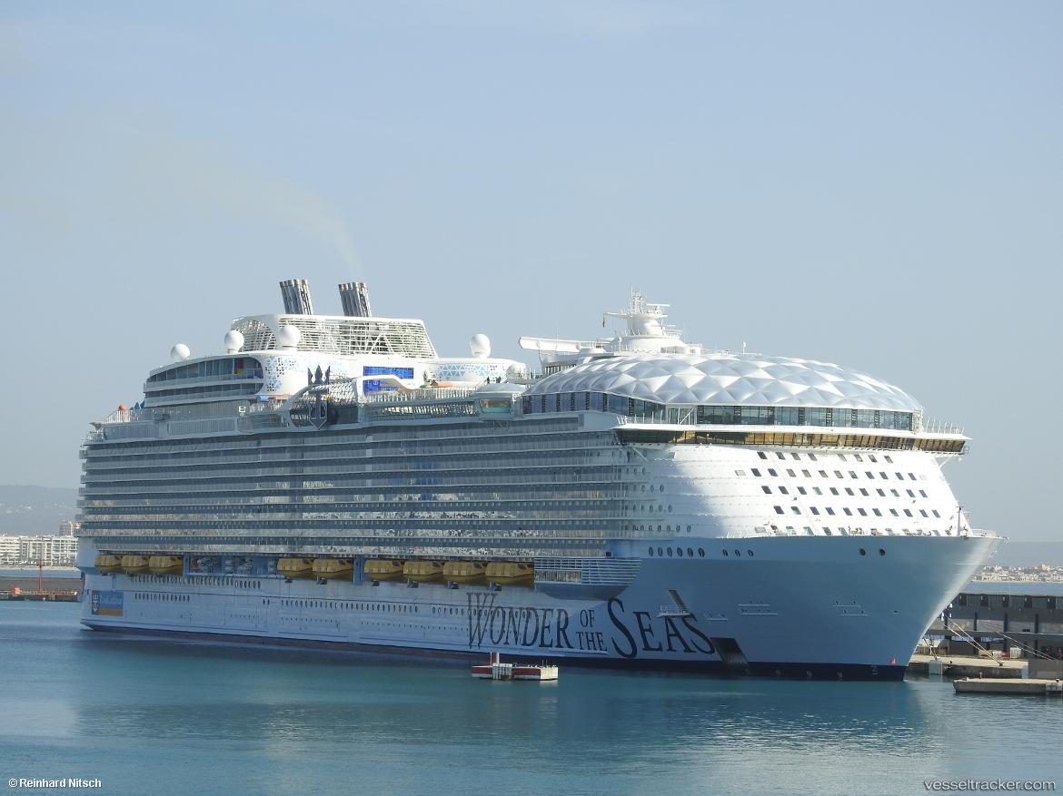 Wonder-Of-The-Seas - Cruise Ship vessel