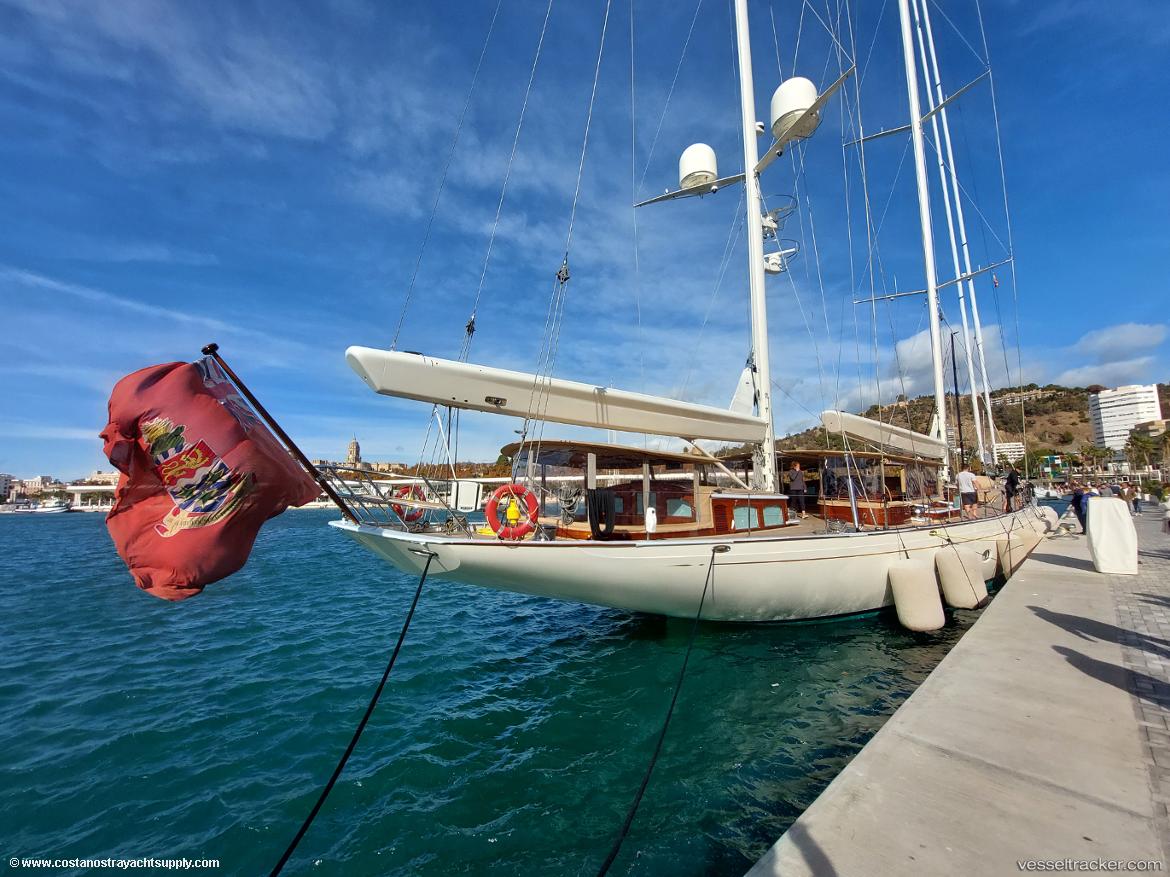 Meraki - Sailing Vessel