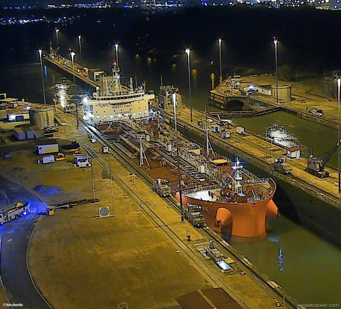 Fpmc-35 - Chemical Oil Products Tanker vessel