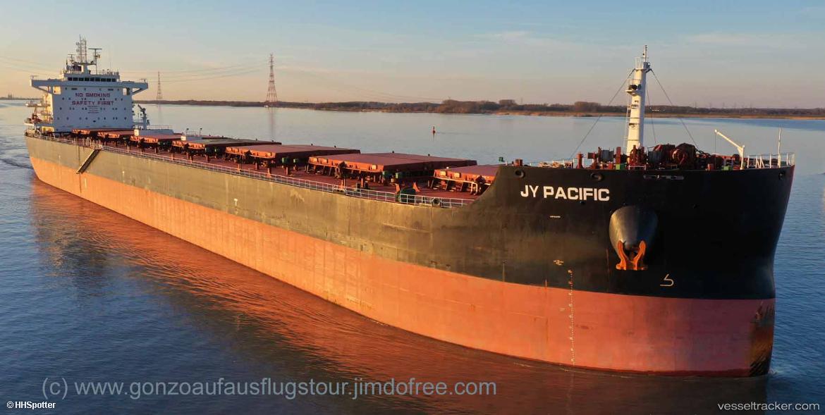 Eva - Bulk Carrier vessel