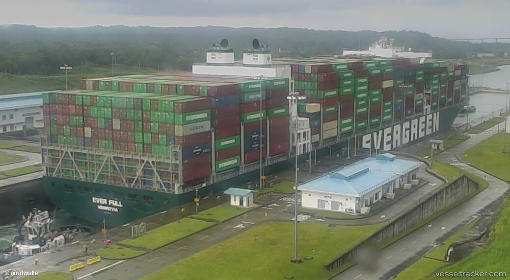 Ever-Full - Container Ship vessel