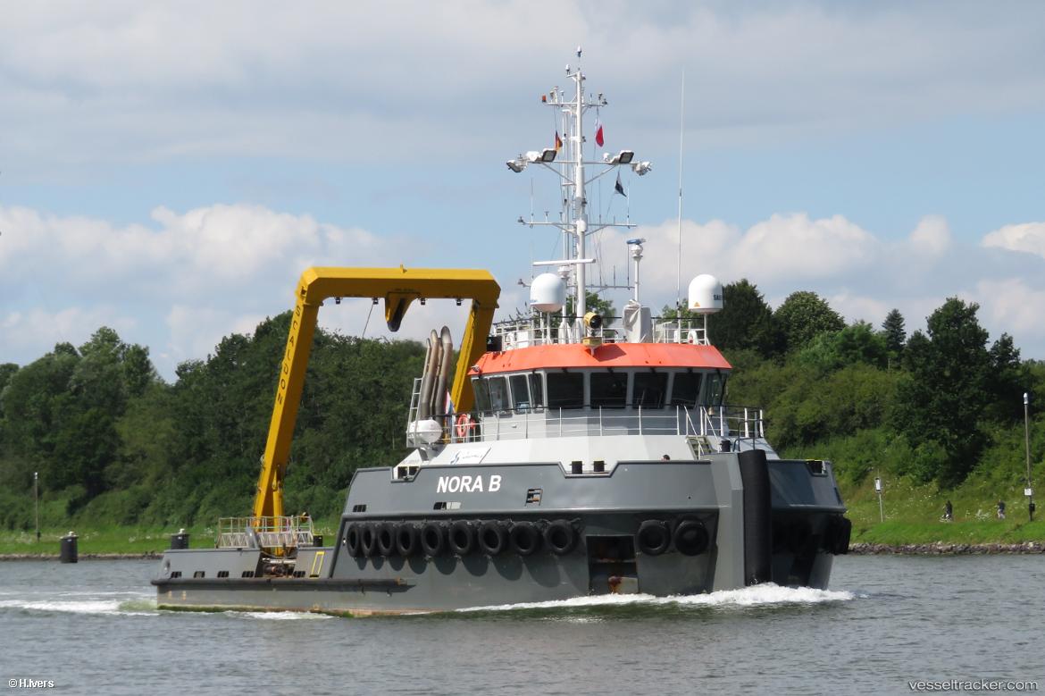 Nora-B - Tug vessel