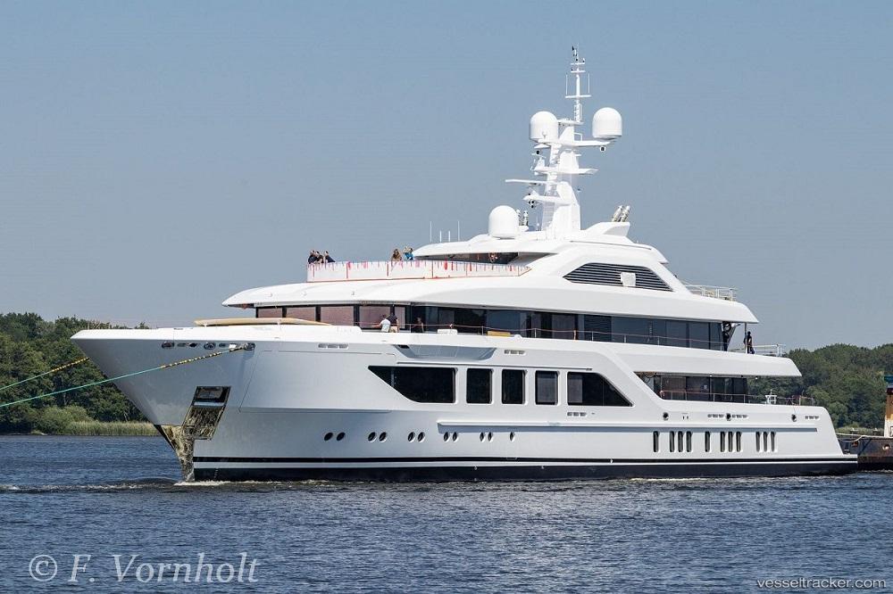 Amoa - Yacht vessel