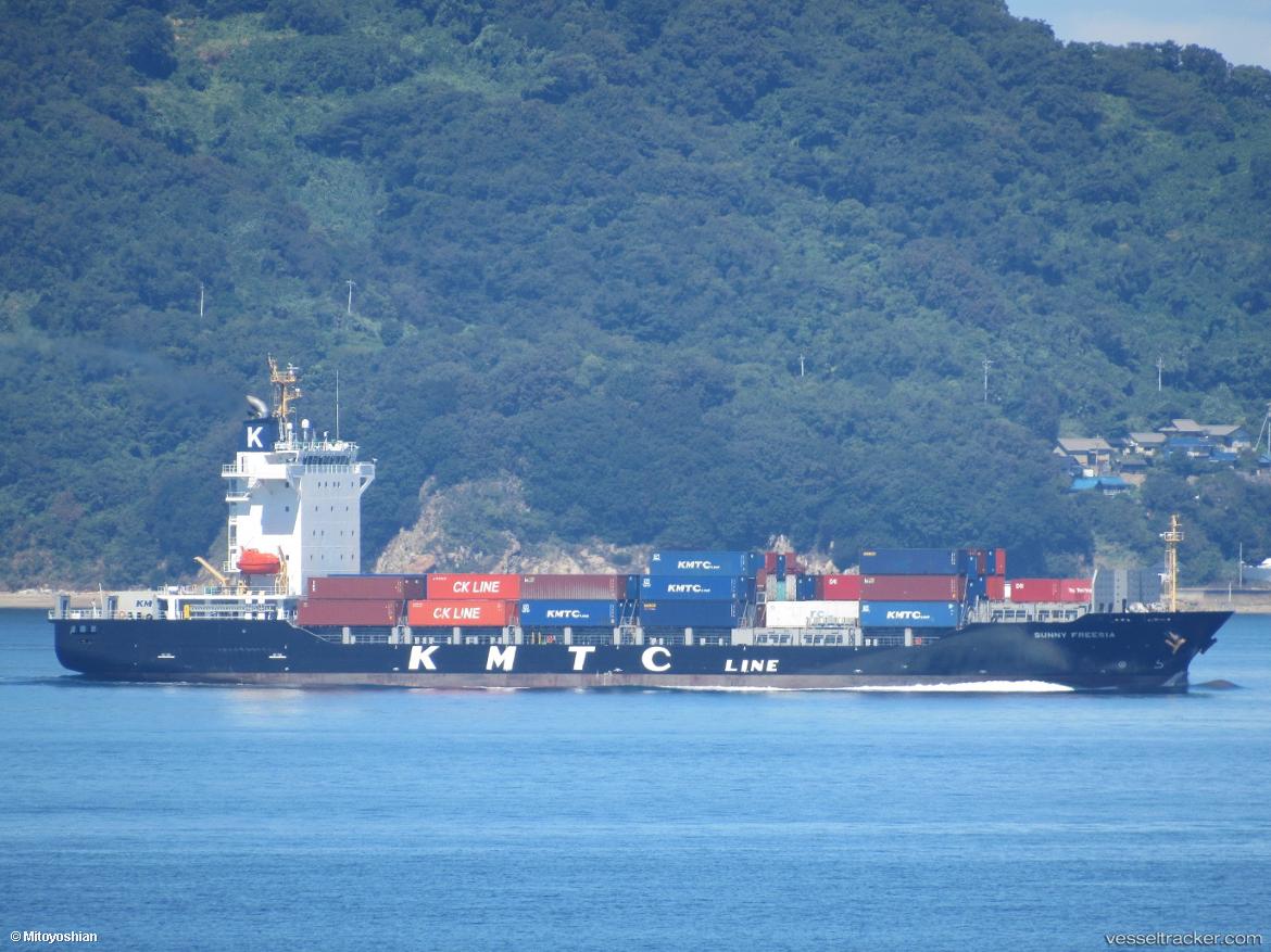 Sunny-Freesia - Container Ship vessel