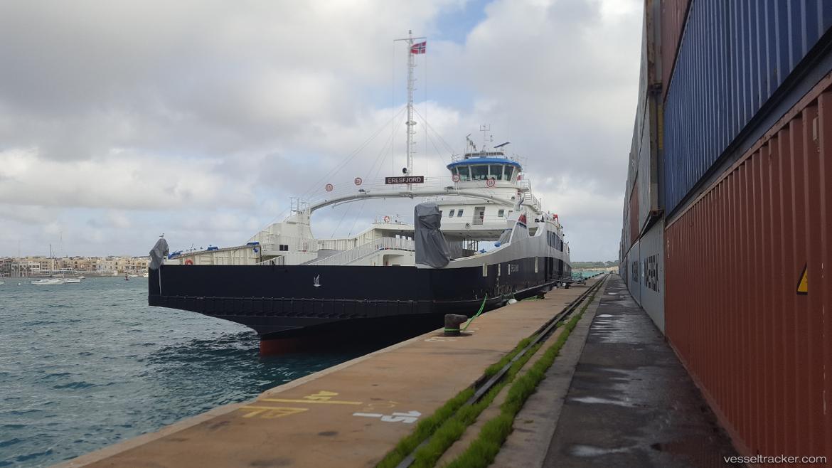 Eresfjord - Passenger Ro Ro Cargo Ship vessel