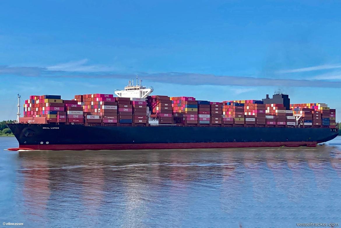 Zeal-Lumos - Container Ship vessel