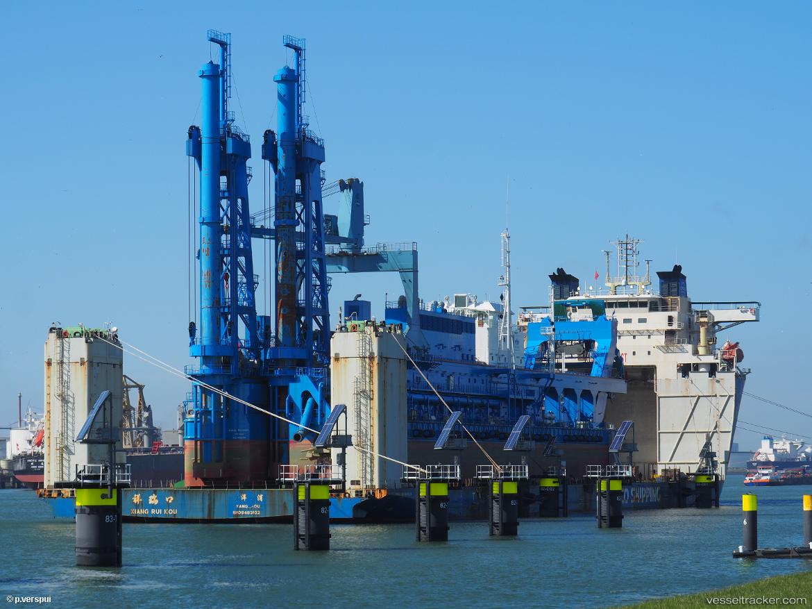 Mohab-Mamesh - Dredger vessel