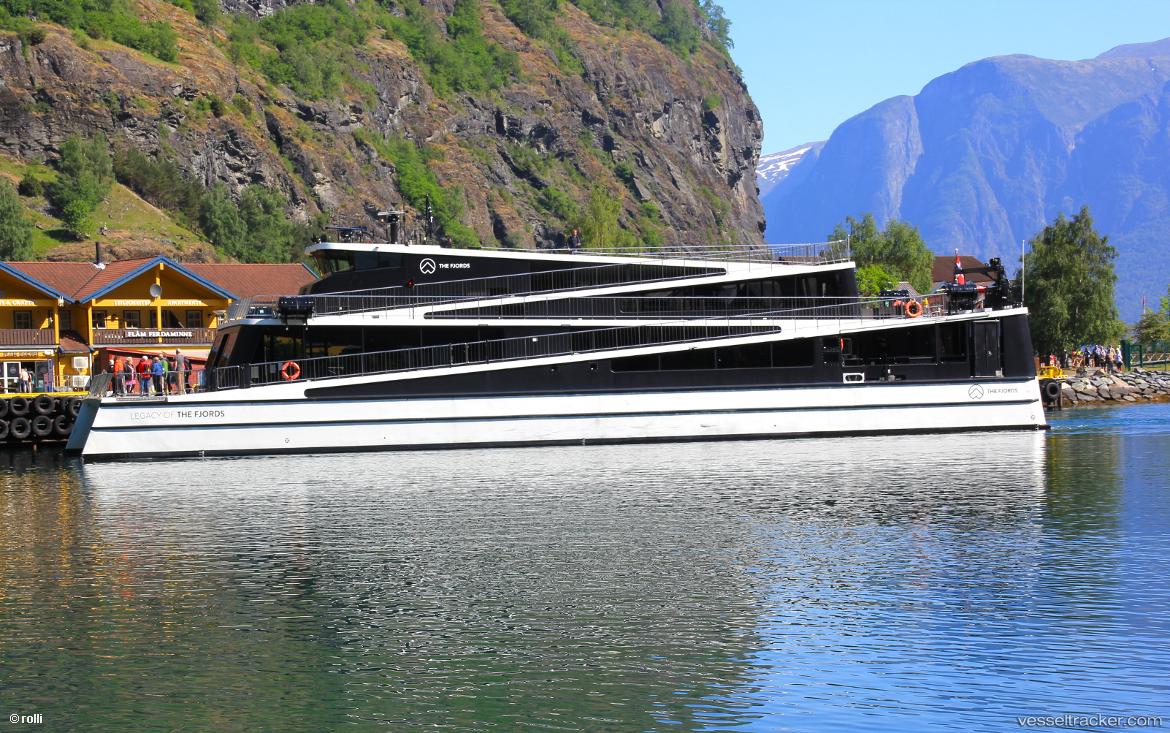 Legacy-Of-The-Fjords - Passenger Ship vessel