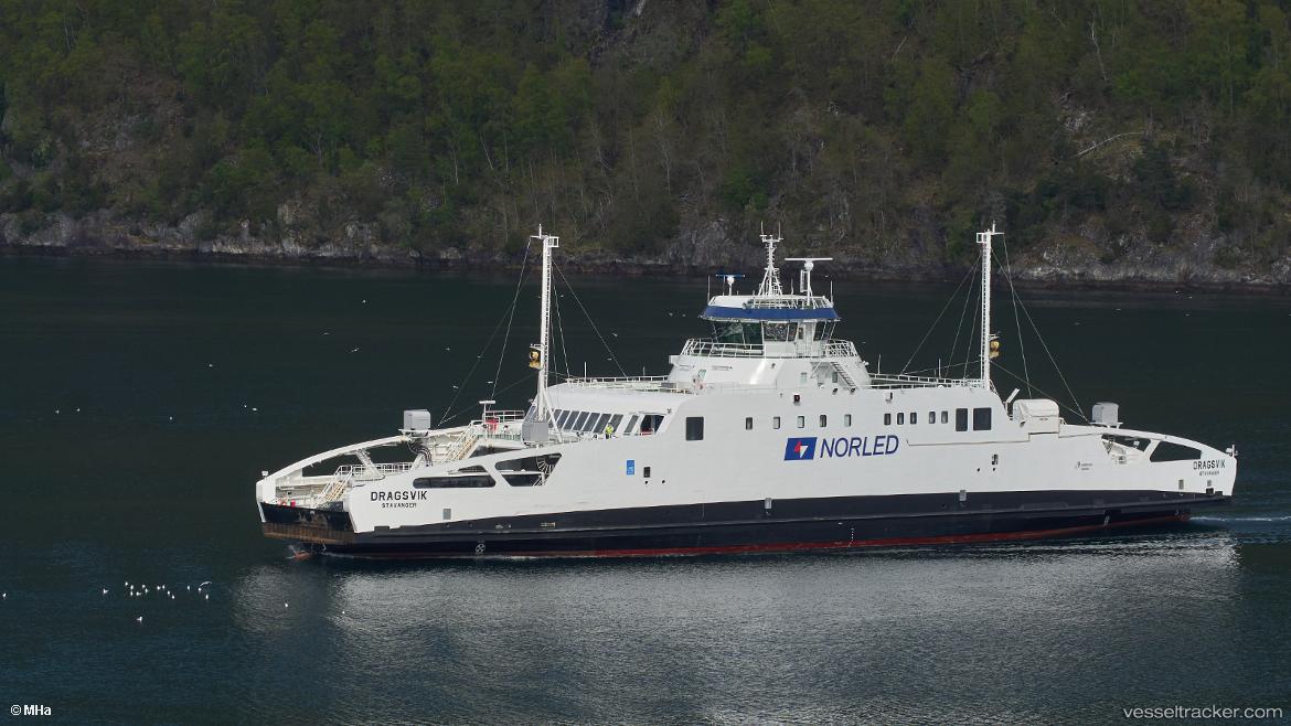 Dragsvik - Passenger Ro Ro Cargo Ship vessel