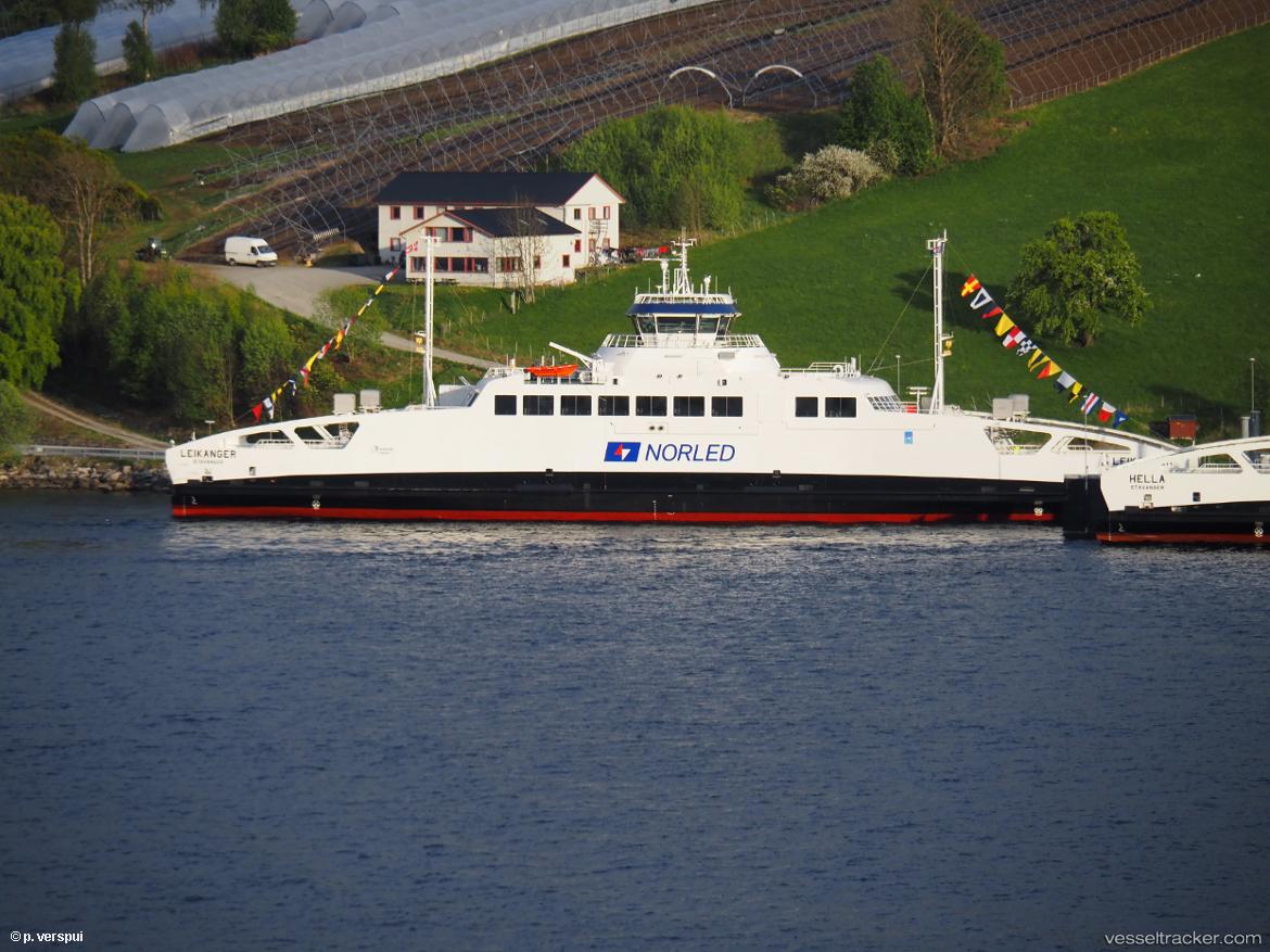 Leikanger - Passenger Ro Ro Cargo Ship vessel