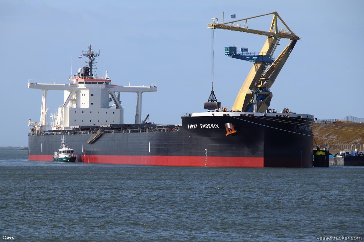 First-Phoenix - Bulk Carrier vessel