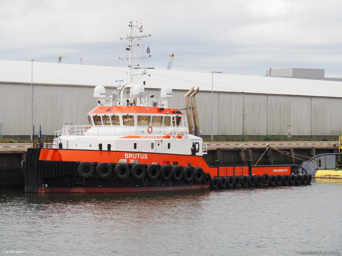 Brutus - Tug vessel