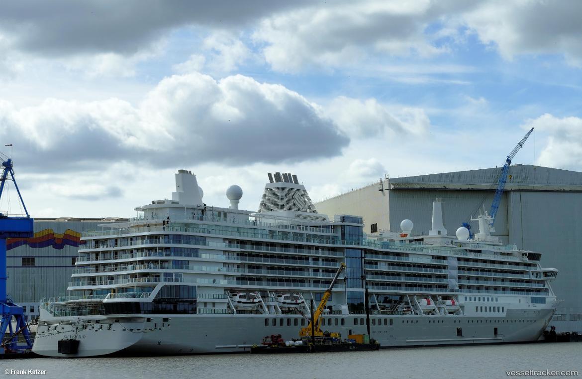 Silver-Ray - Cruise Ship vessel