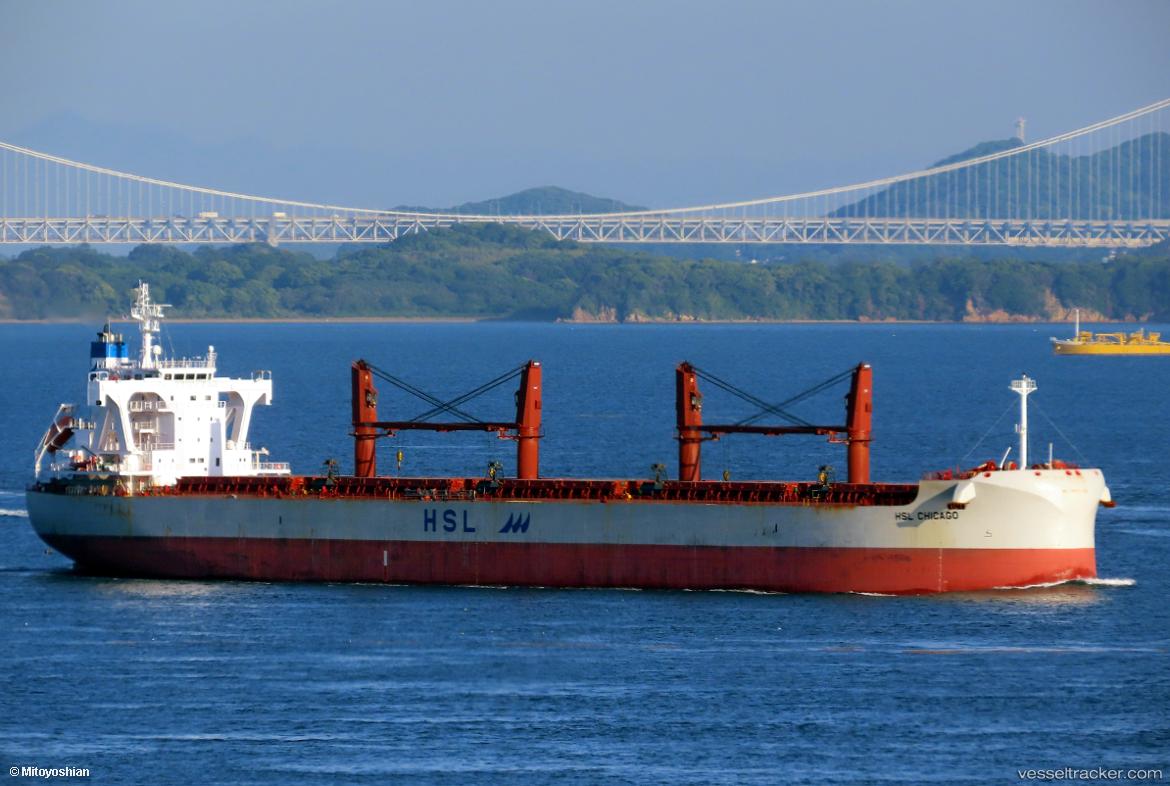 Hsl-Chicago - Bulk Carrier vessel