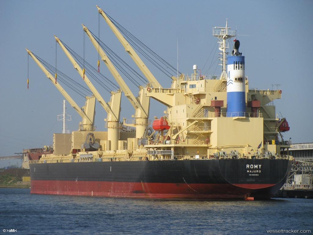 Romy - Bulk Carrier vessel