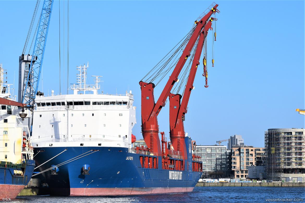 Uhl-Fighter - Heavy Load Carrier vessel