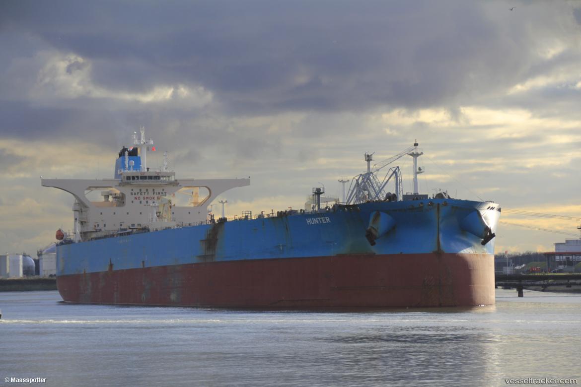 Hunter - Crude Oil Tanker vessel