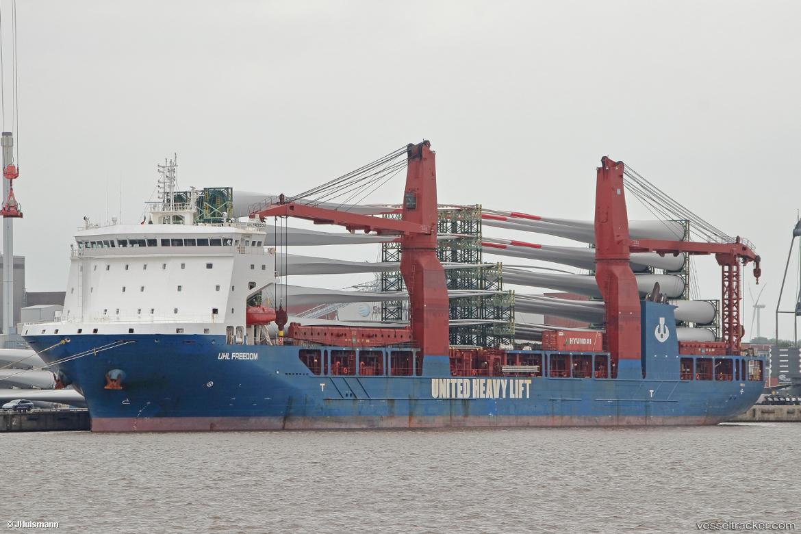 Uhl-Freedom - Heavy Load Carrier vessel