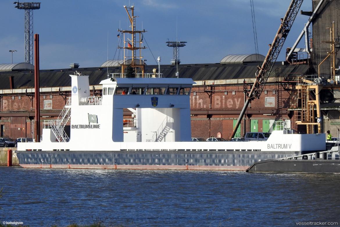 Baltrum-V - Ro Ro Cargo Ship vessel
