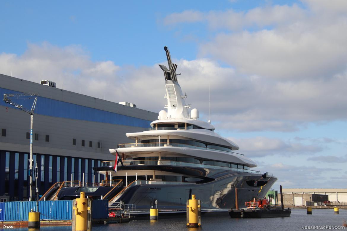 Breakthrough - Sailing Vessel vessel