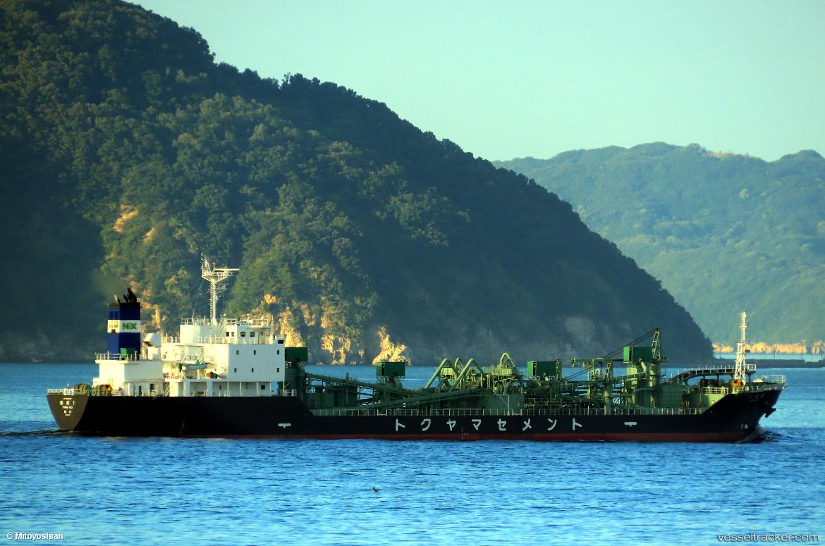 Yoshu-No.1 - Cement Carrier vessel
