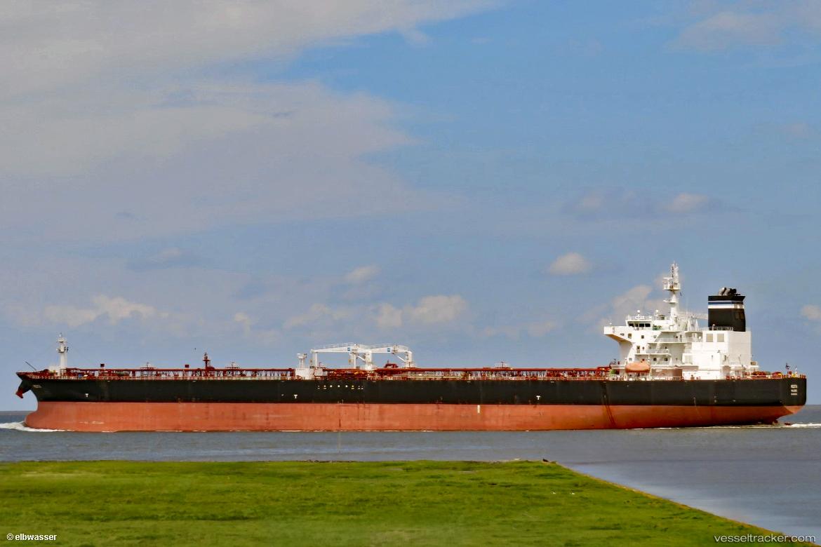 Amades - Crude Oil Tanker vessel